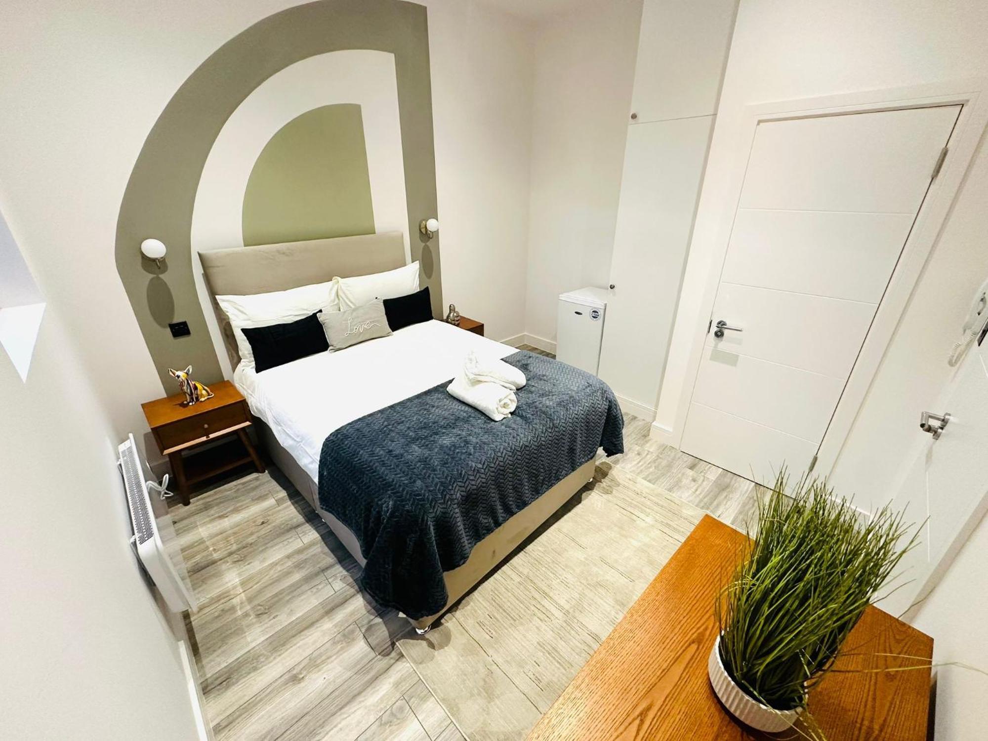 London Beautiful Suites Rooms Top Location מראה חיצוני תמונה
