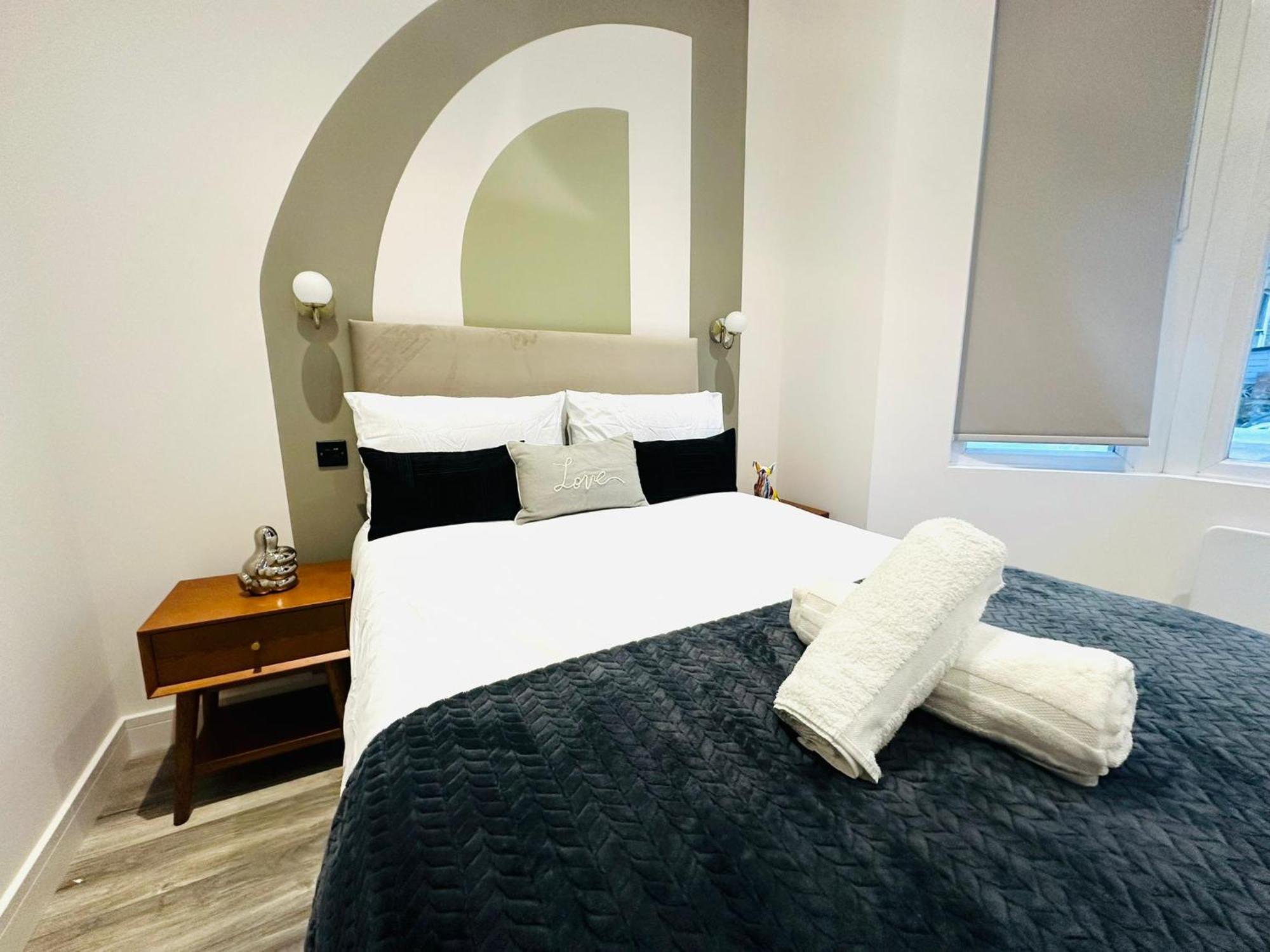 London Beautiful Suites Rooms Top Location מראה חיצוני תמונה