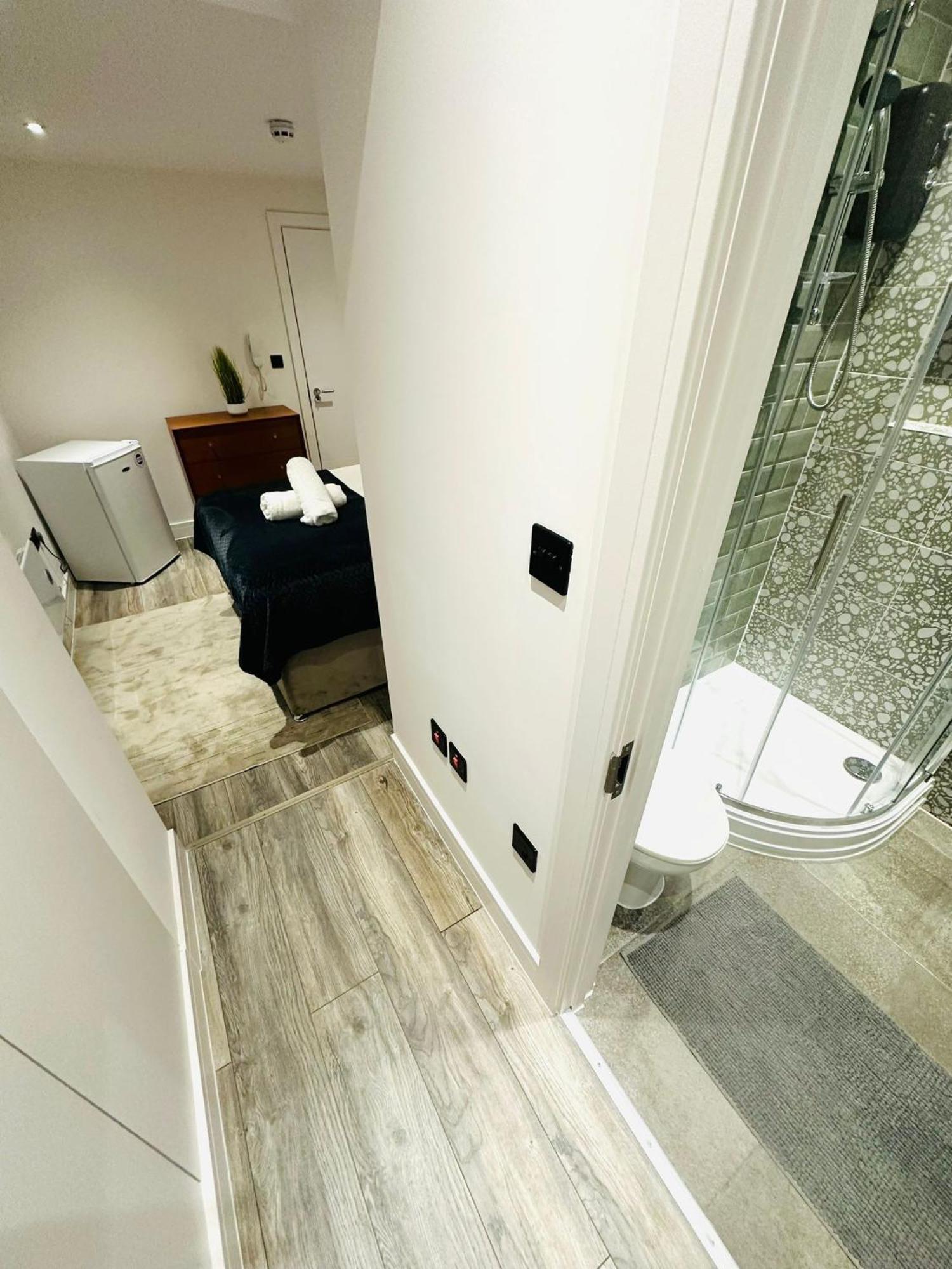 London Beautiful Suites Rooms Top Location מראה חיצוני תמונה
