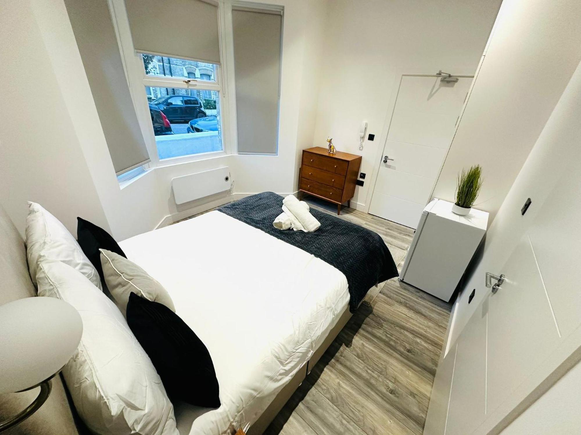 London Beautiful Suites Rooms Top Location מראה חיצוני תמונה
